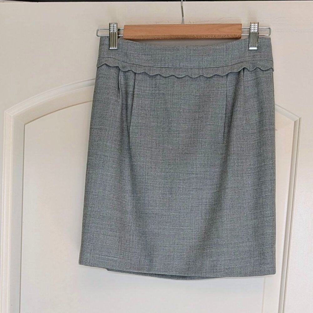 J Crew Classic Pencil Skirt - Gray - size: 00